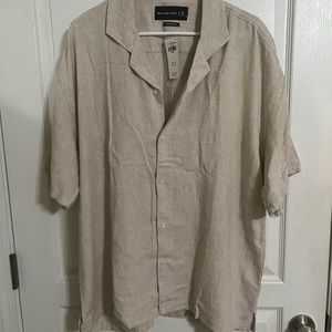 Abercrombie Men’s linen blend button up shirt
